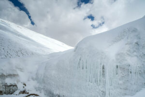 Zona de alta montaña vinculada al debate sobre la reforma de la Ley de Glaciares